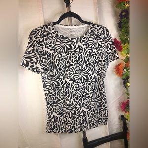 Talbots Petite | Women’s White/Black Floral Print “The Talbots Tee” Blouse Top